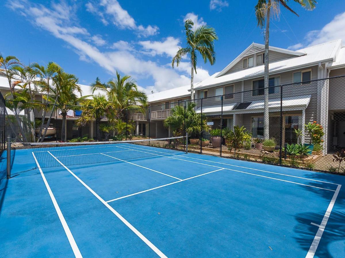 Pelican Beach Resort Noosaville Buitenkant foto